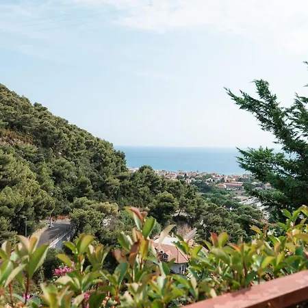 Lillo's - Relax & Pool Apartment *