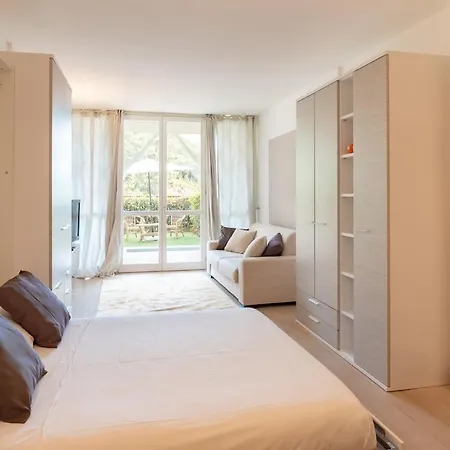 Lillo's - Relax & Pool Vallecrosia