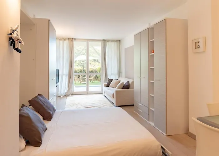 Lillo's - Relax & Pool Vallecrosia